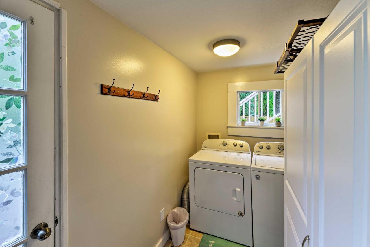 New Bern Home With Yard, Grill And Walkable Location Exteriör bild
